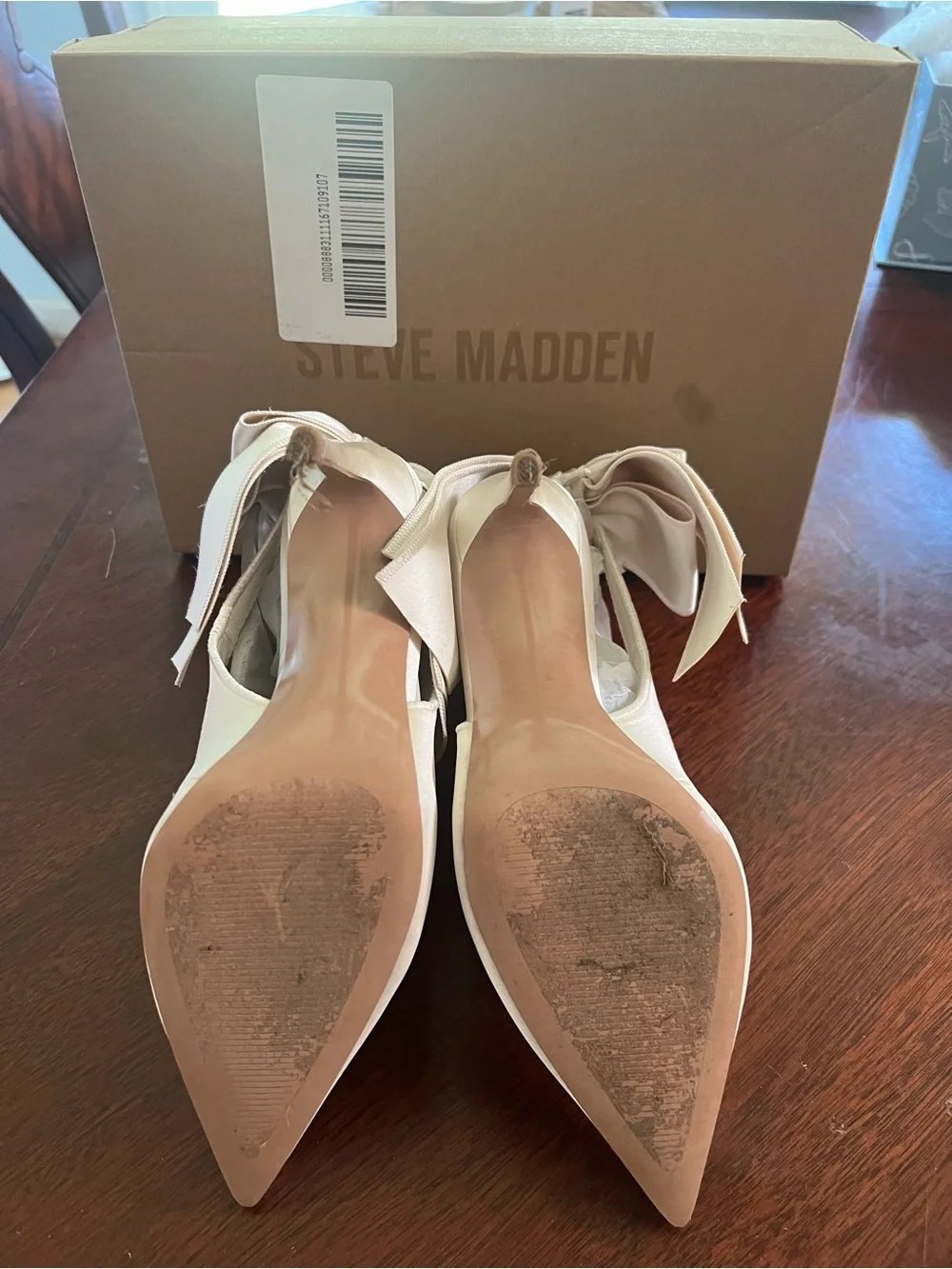 Steve Madden Ivory Teacup Satin Heels Size 6.5